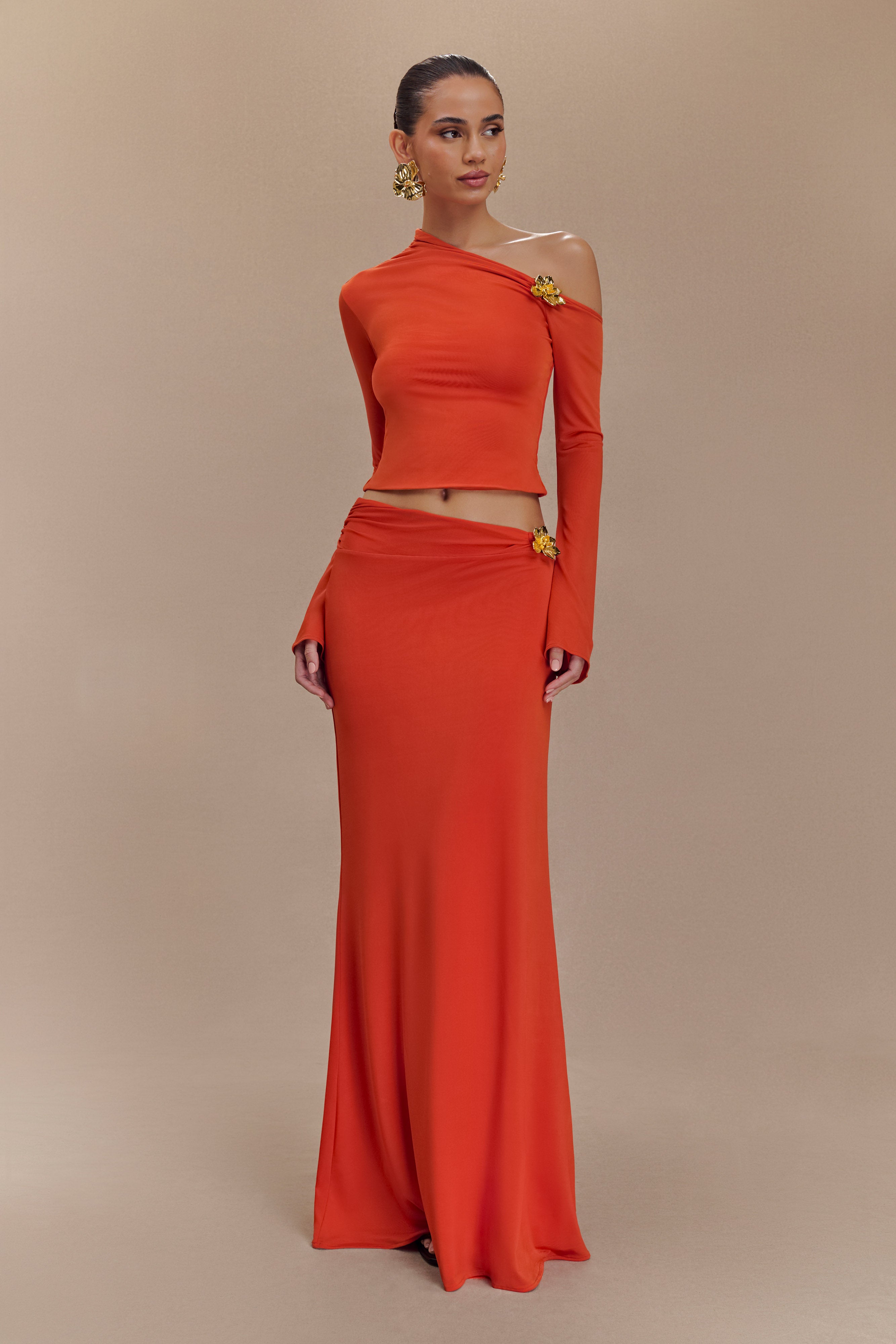 Ainsley Asymmetrical Set