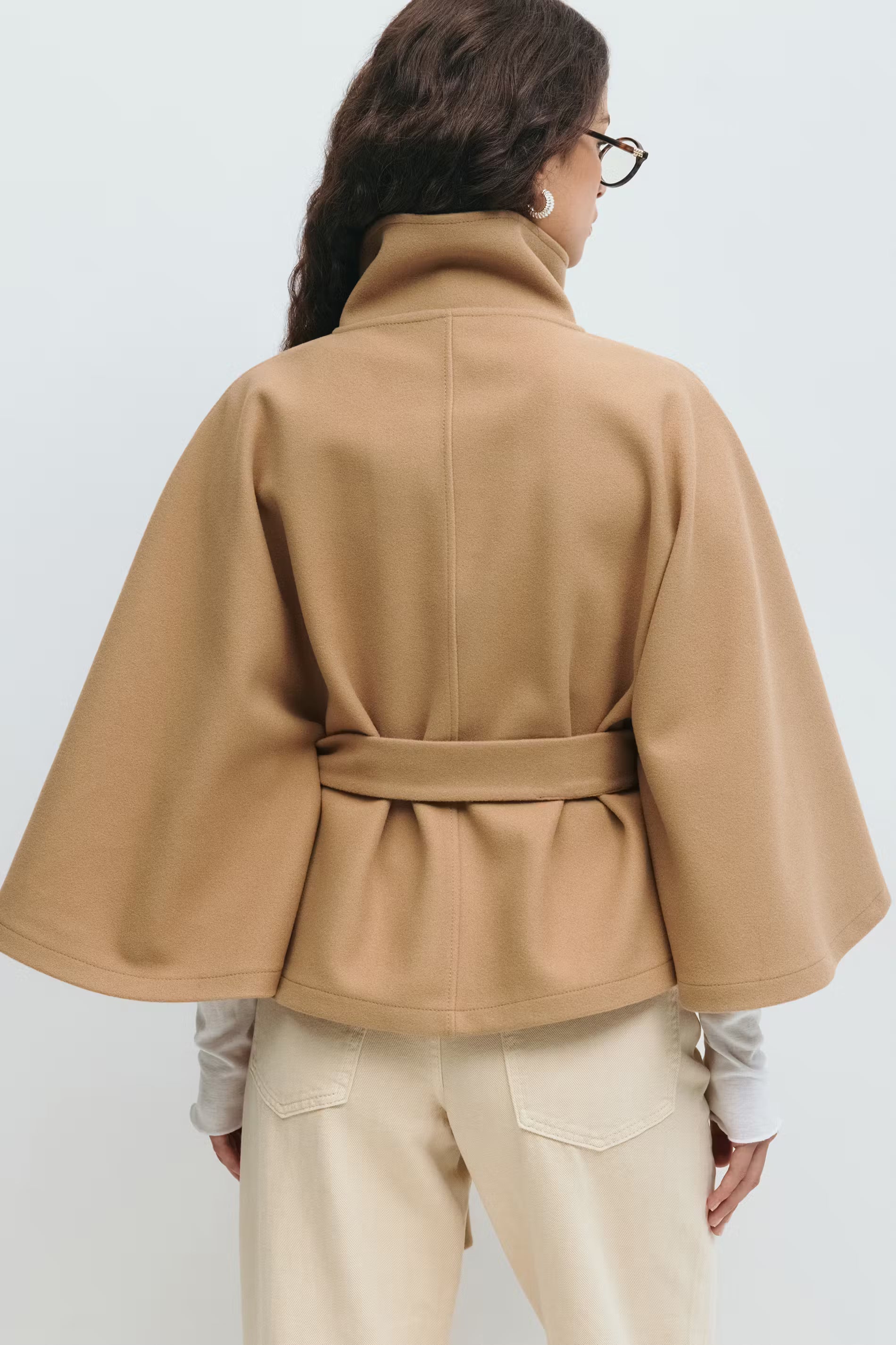 Lucy - Capejacket