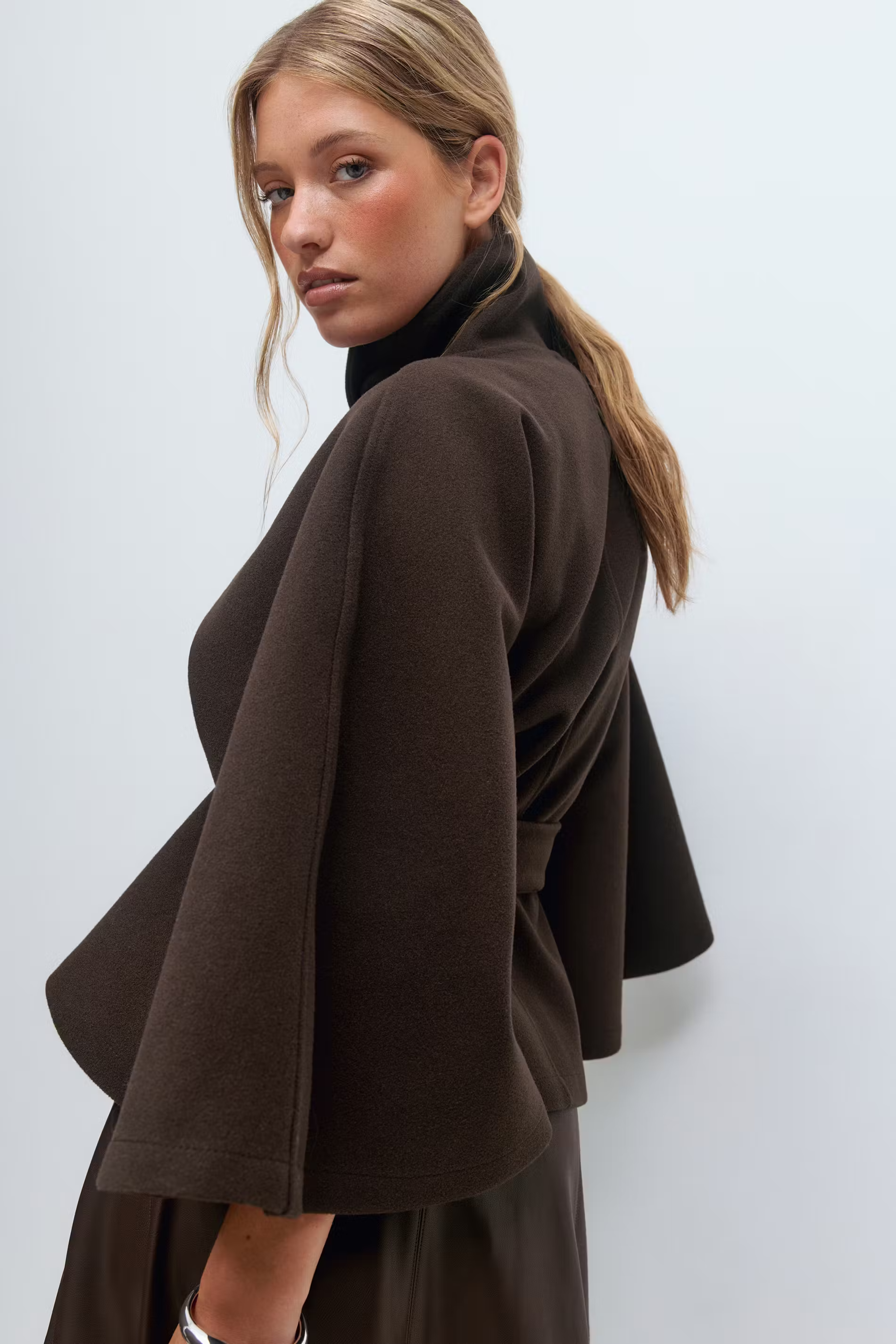 Lucy - Capejacket