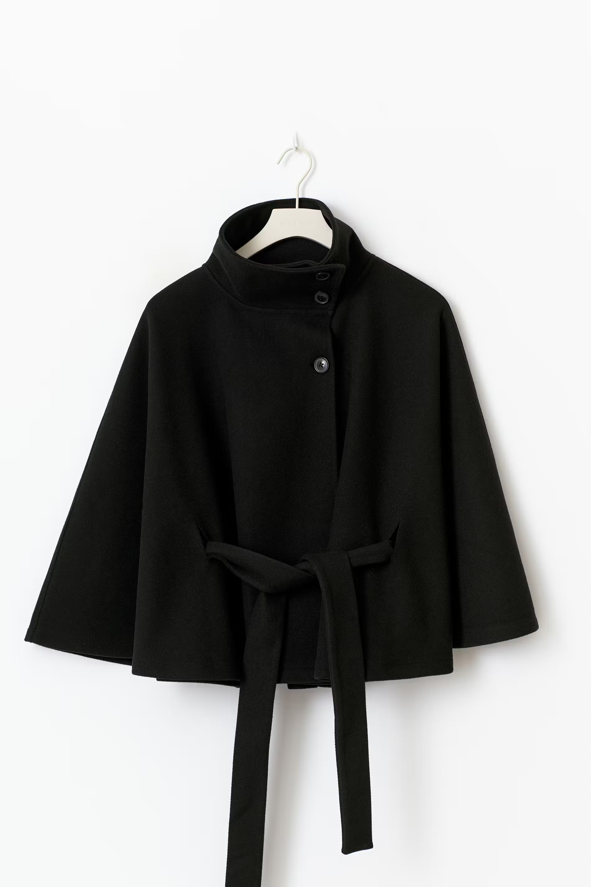 Lucy - Capejacket